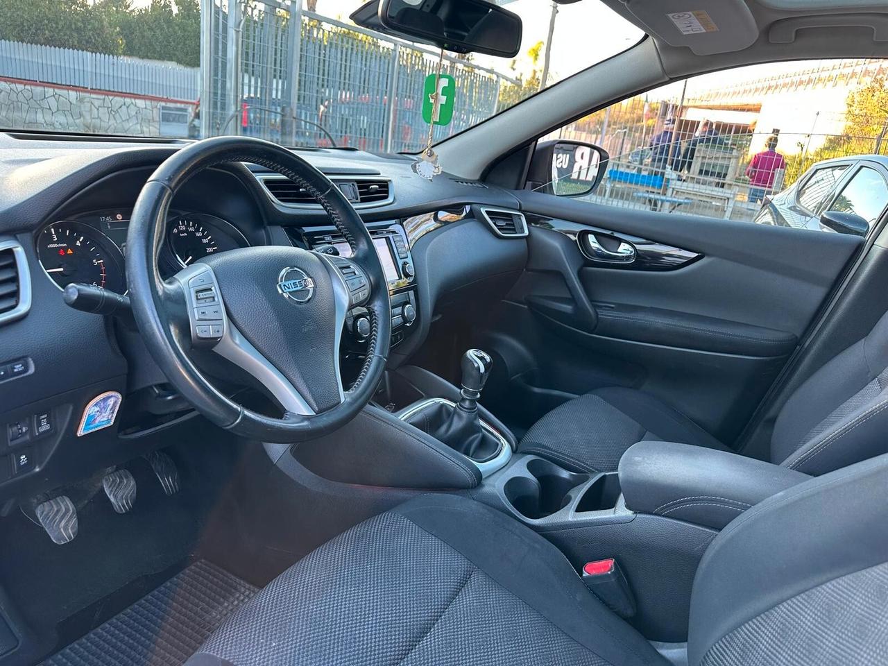 Nissan Qashqai 1.6 dCi 4WD Tekna-2016