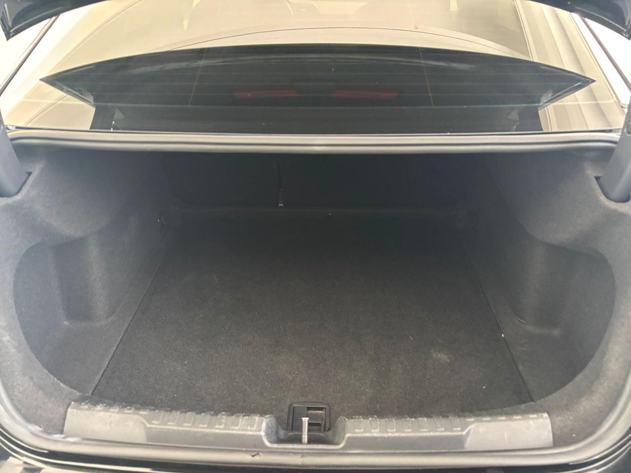 Audi A3 Sedan 35 TDI S tronic line edition