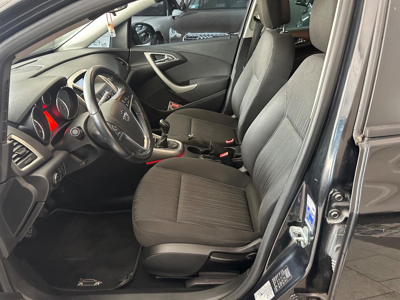 Opel Astra 1.7 CDTI 110CV EcoFLEX S&S 5 porte Cosmo