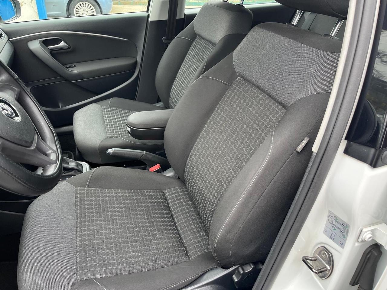 Volkswagen Polo 5P-1.4 tdi DSG-full-2017