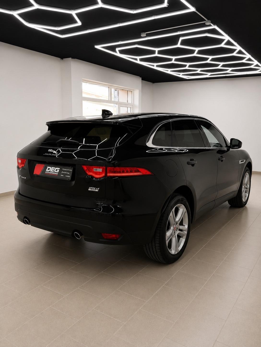 Jaguar F-Pace 2.0 D 240 CV AWD aut. Portfolio