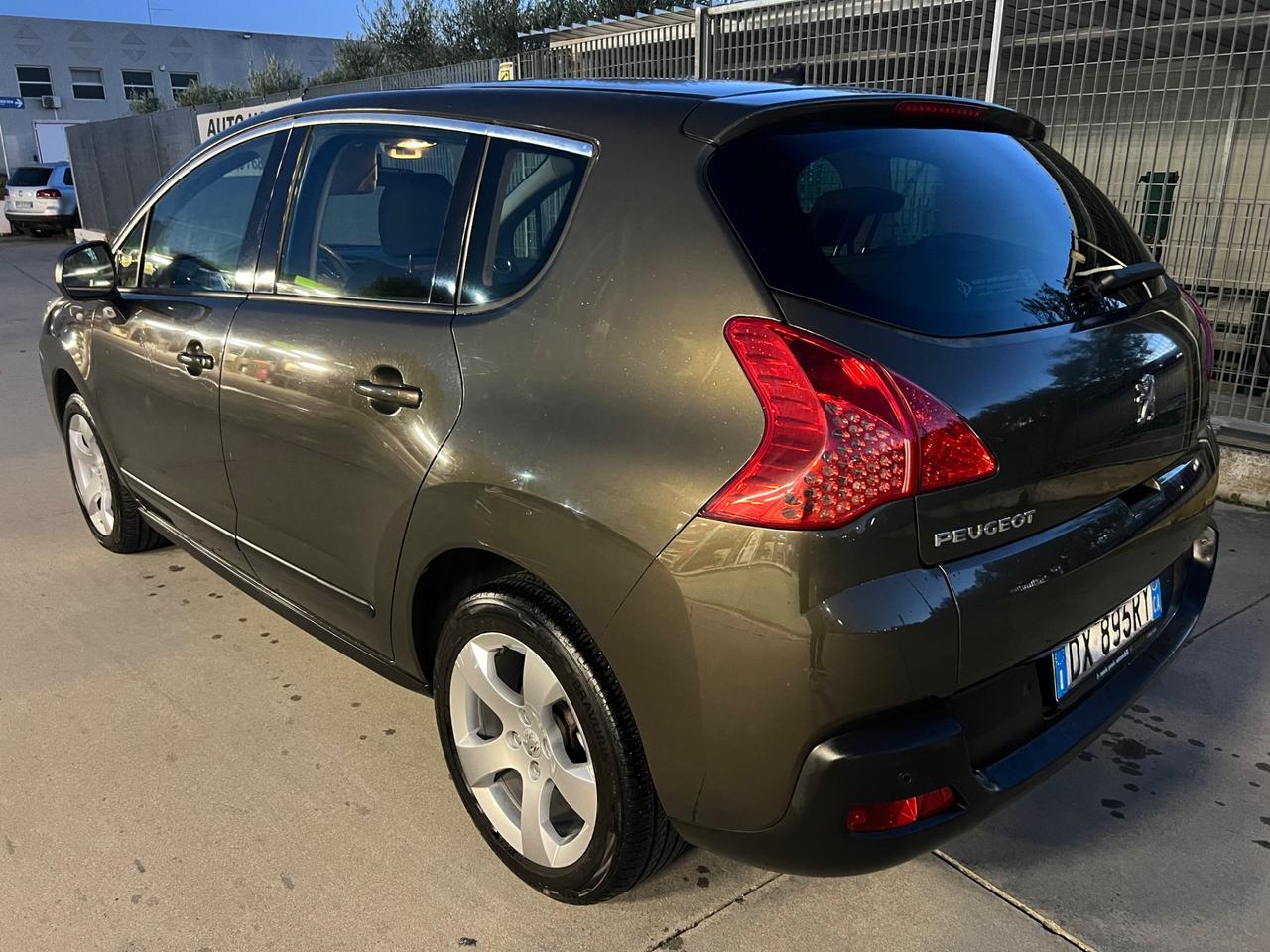 Peugeot 3008 1.6 HDi 110CV Automatica Premium
