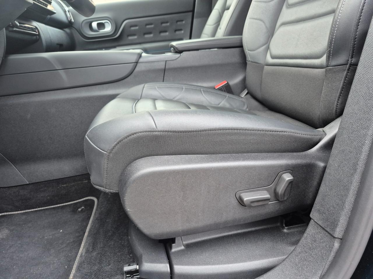Citroen C5 Aircross C5 Aircross BlueHDi 130 S&S EAT8 Shine Pack