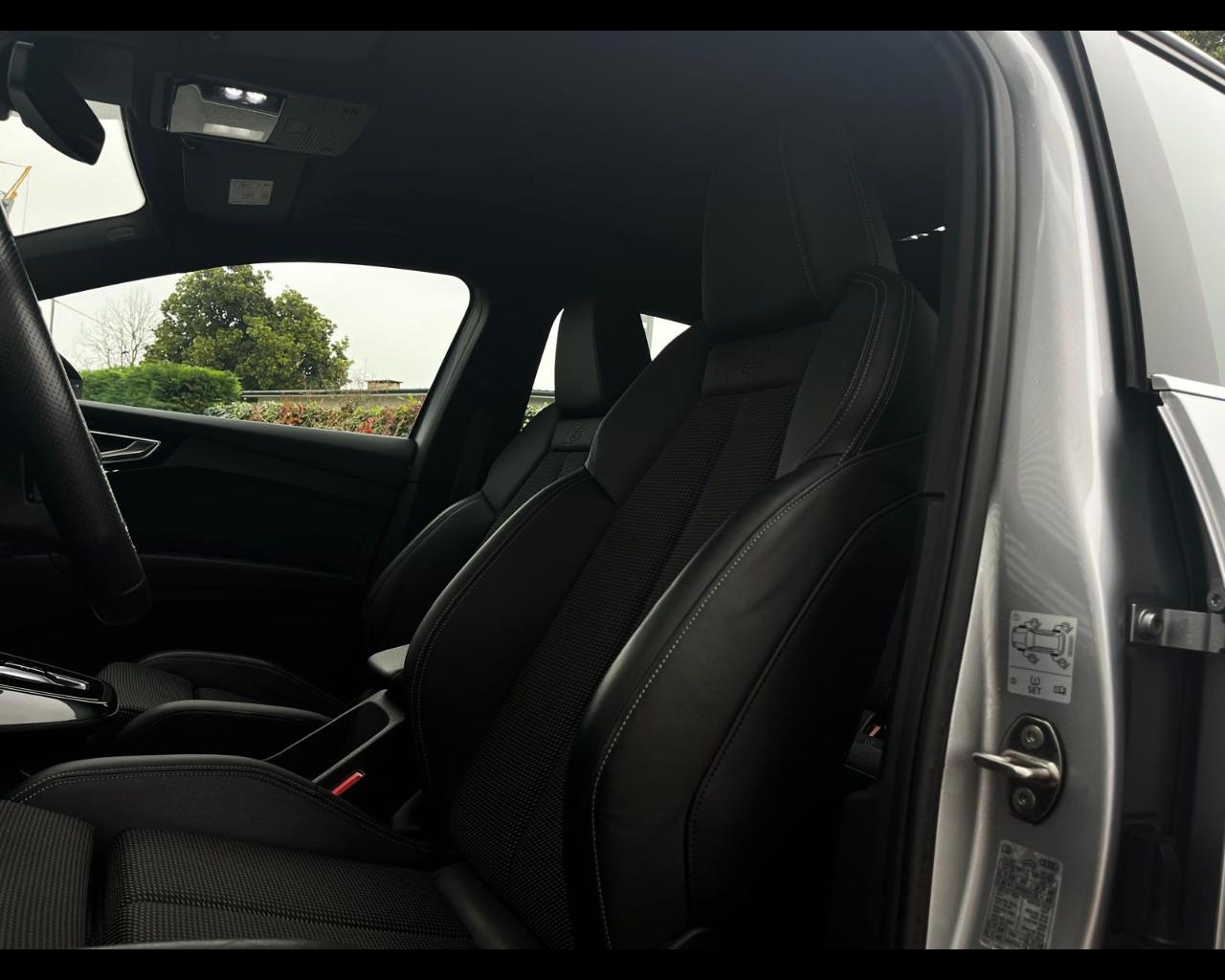 AUDI Q4 E-TRON 50 QUATTRO S LINE EDITION