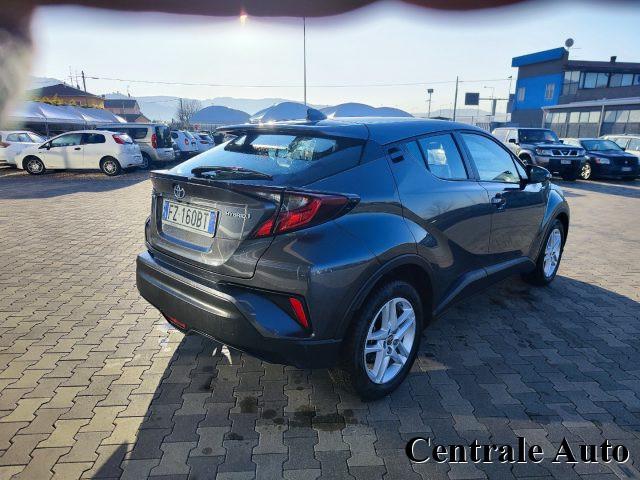 TOYOTA C-HR 1.8 Hybrid E-CVT Active