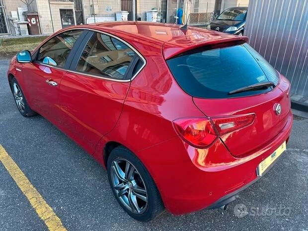 Alfa Romeo Giulietta 1.6 JTDm-2 105 CV Exclusive NEOPATENTATI!!!