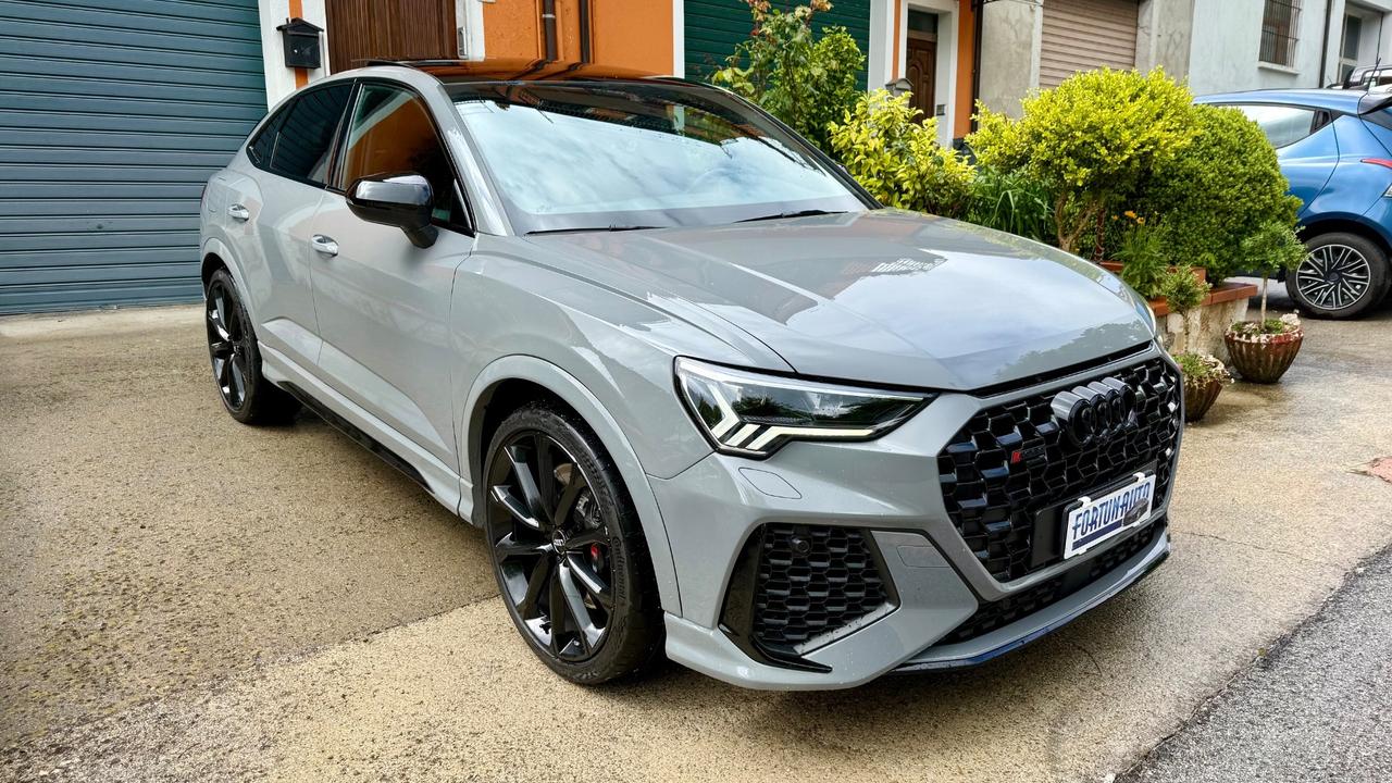 Audi Q3 RS SPB quattro S tronic