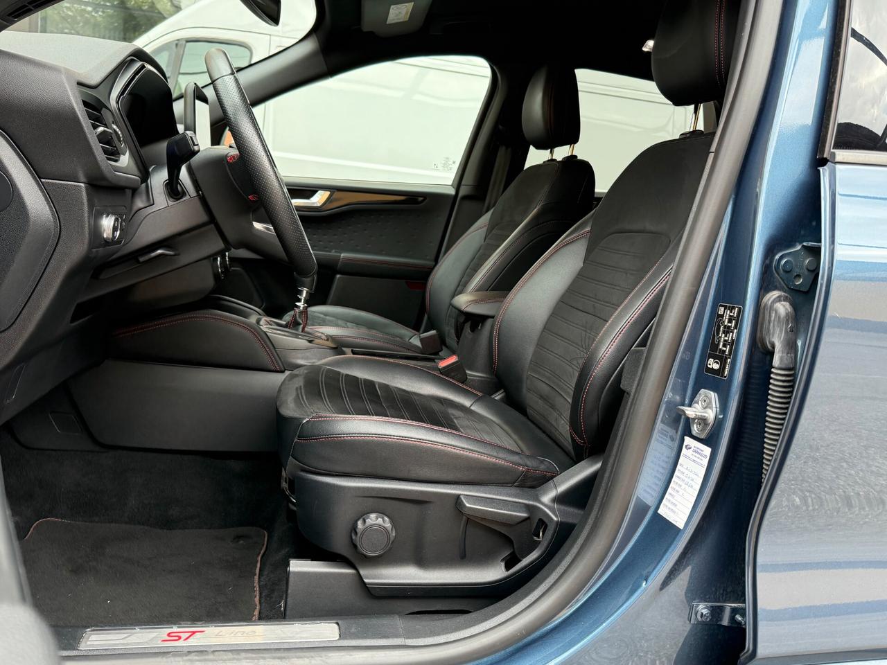 Ford Kuga 2.0 EcoBlue Hybrid 150 CV 2WD ST-Line STUPENDA