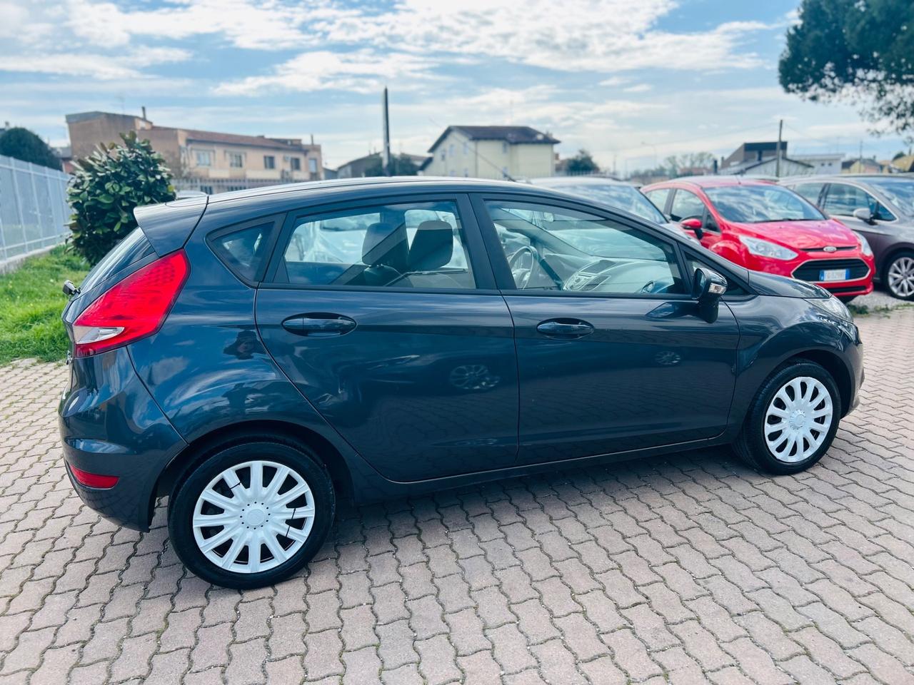 Ford Fiesta 1.4 TDCi 5p. Titanium