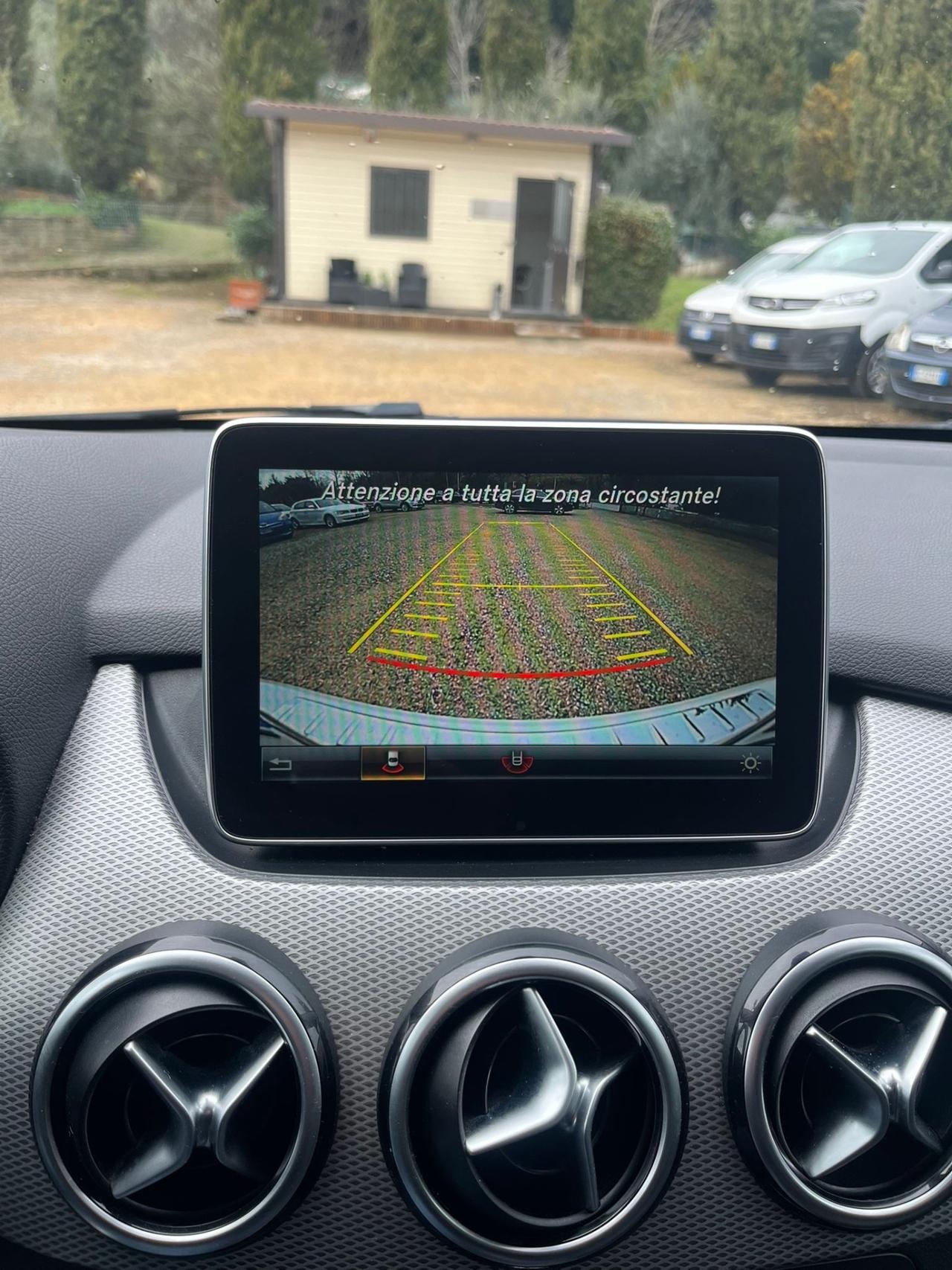 Mercedes-benz B 180 1.5 Diesel - Automatico - Neopatentati