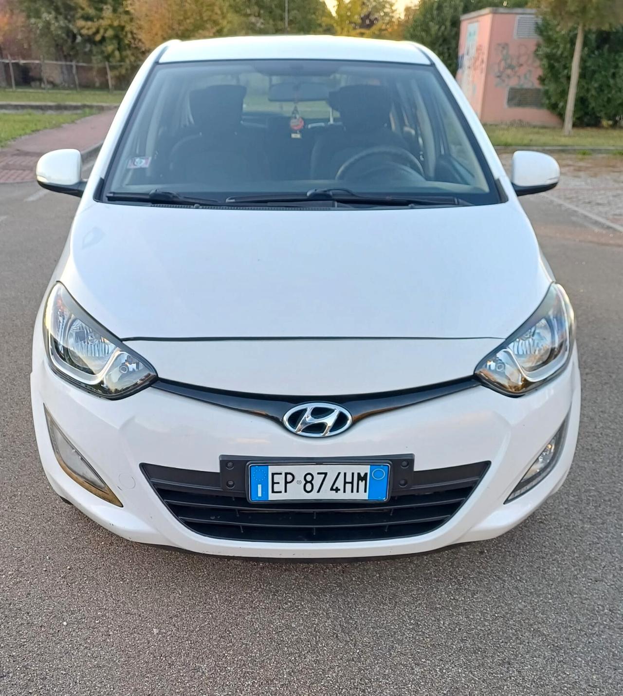 Hyundai i20 1.2 5p. BlueDrive GPL Sound Edition