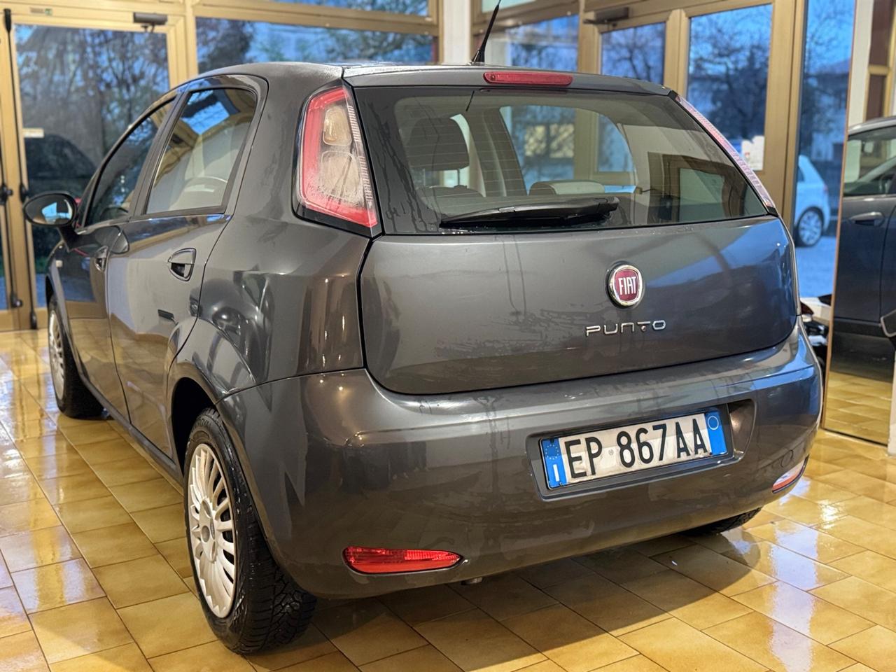 Fiat Punto 1.4 8V 5 porte Natural Power Easy