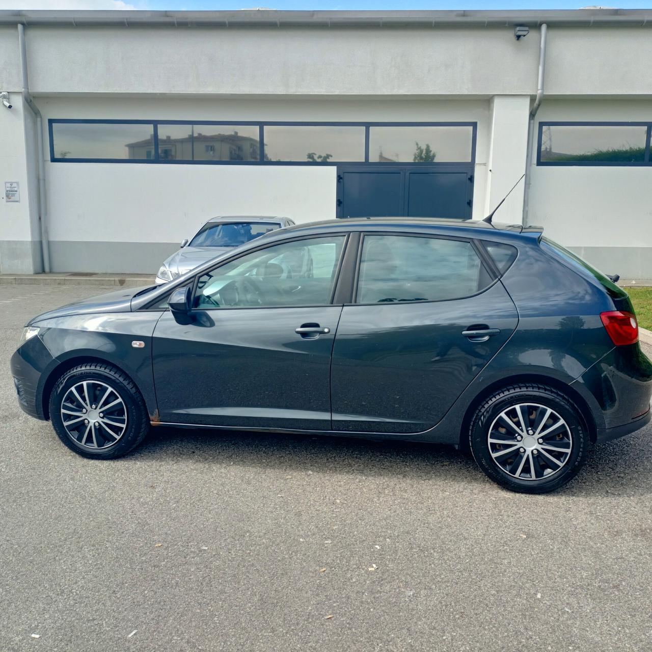 SEAT IBIZA 1.4 NEOPATENTATI KM135MILA
