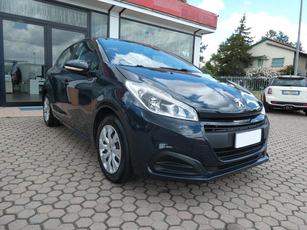 Peugeot 208 BlueHDi 75 5 P OK NEOPATENTATI