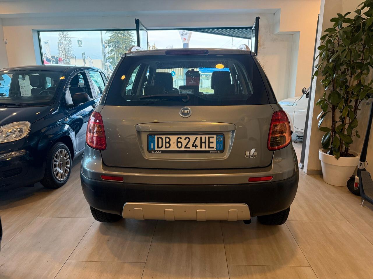 Fiat Sedici 4x4 solo 64000 KM