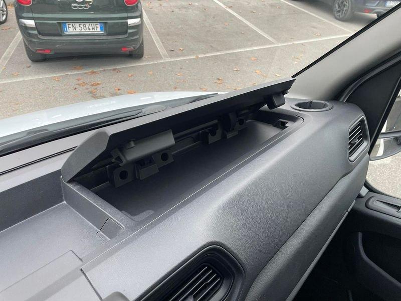 Renault Master T35 2.3 dci 135cv L3H2 Ice RENAULT - T35 2.3 DCI