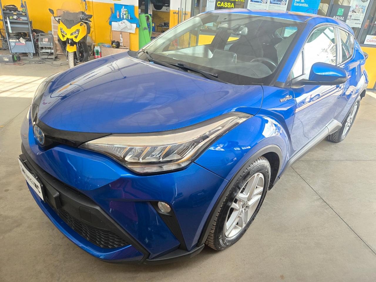 Toyota C-HR 1.8 Hybrid Business SENZA VINCOLI