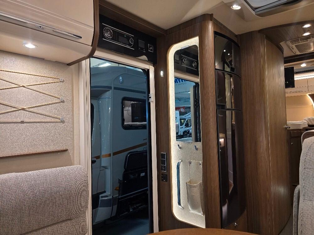 CAMPER HYMER B-KLASSE SL 704