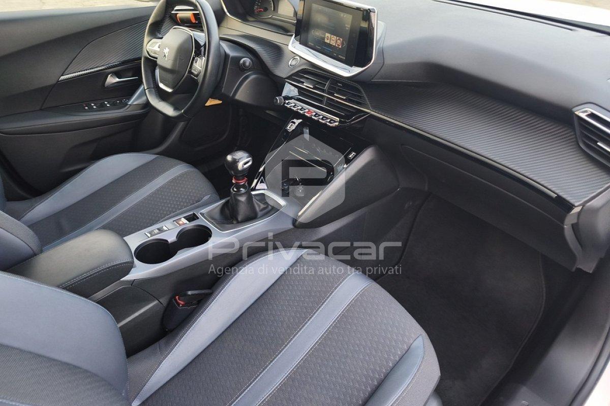 PEUGEOT 2008 BlueHDi 100 S&S Allure Navi Pack