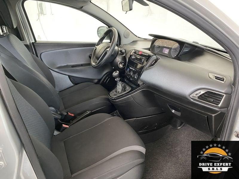 Lancia Ypsilon 0.9 TwinAir 85cv Natural Power Ecochic Platinum