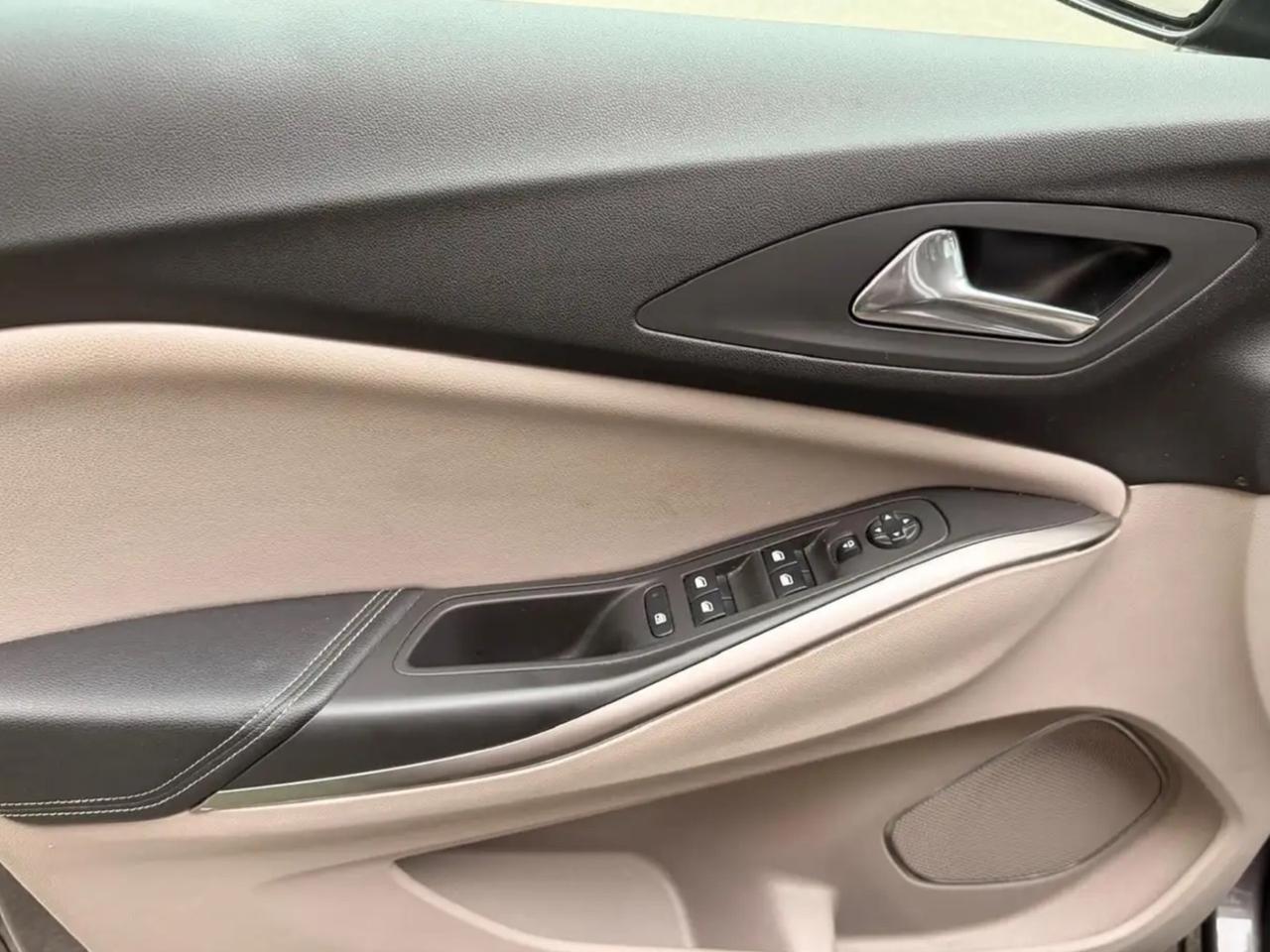 Opel Grandland X 1.5 diesel Ecotec Start&Stop Business