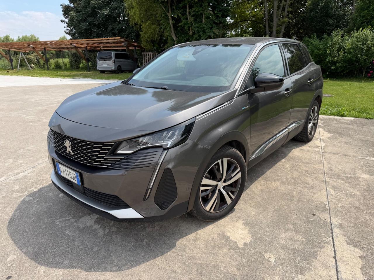 Peugeot 3008 Hybrid 225 e-EAT8 Allure Pack