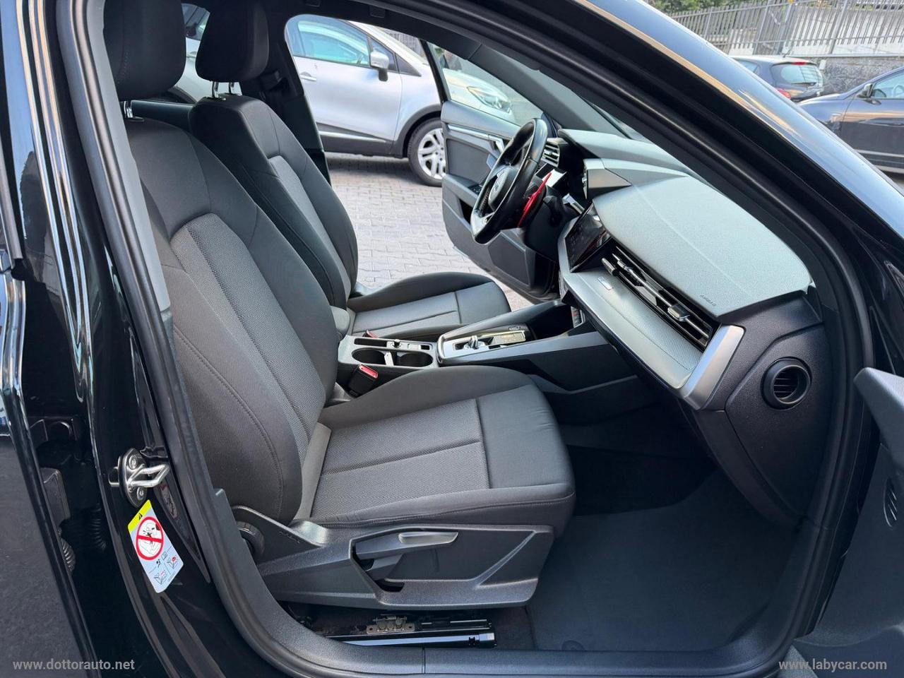 AUDI A3 SPB 35 TDI S tronic S-LINE