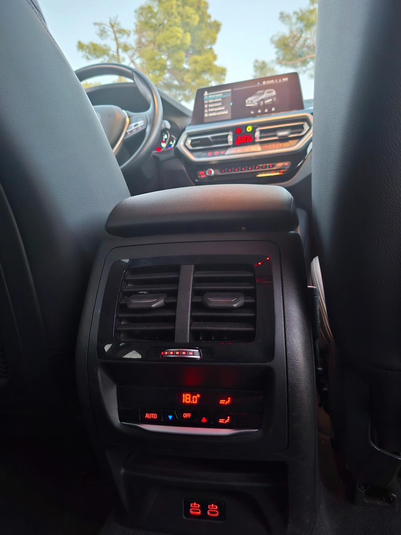 Bmw X3-18d-150CV *NAVY*LED*TELECAMERA