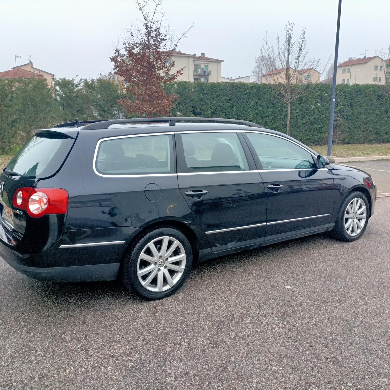 VW PASSAT 2.0TDI 140CV EURO5 NAVI XENON