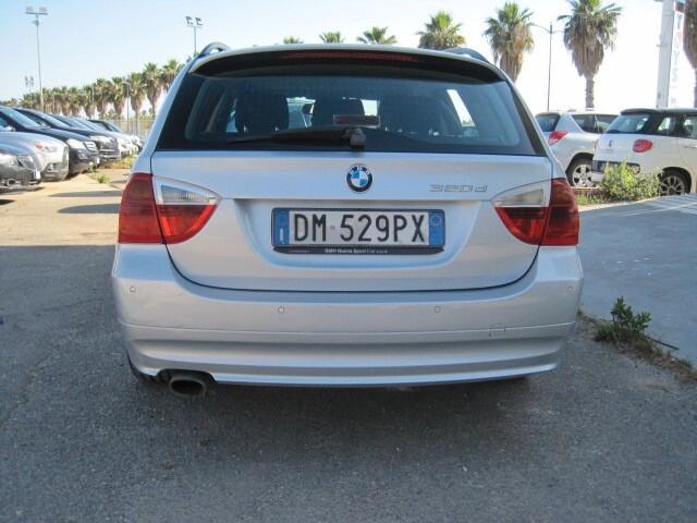 Bmw 320 320d cat Touring Attiva