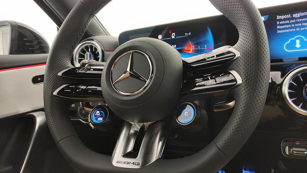 Mercedes-Benz Mercedes-AMG A 35 4MATIC