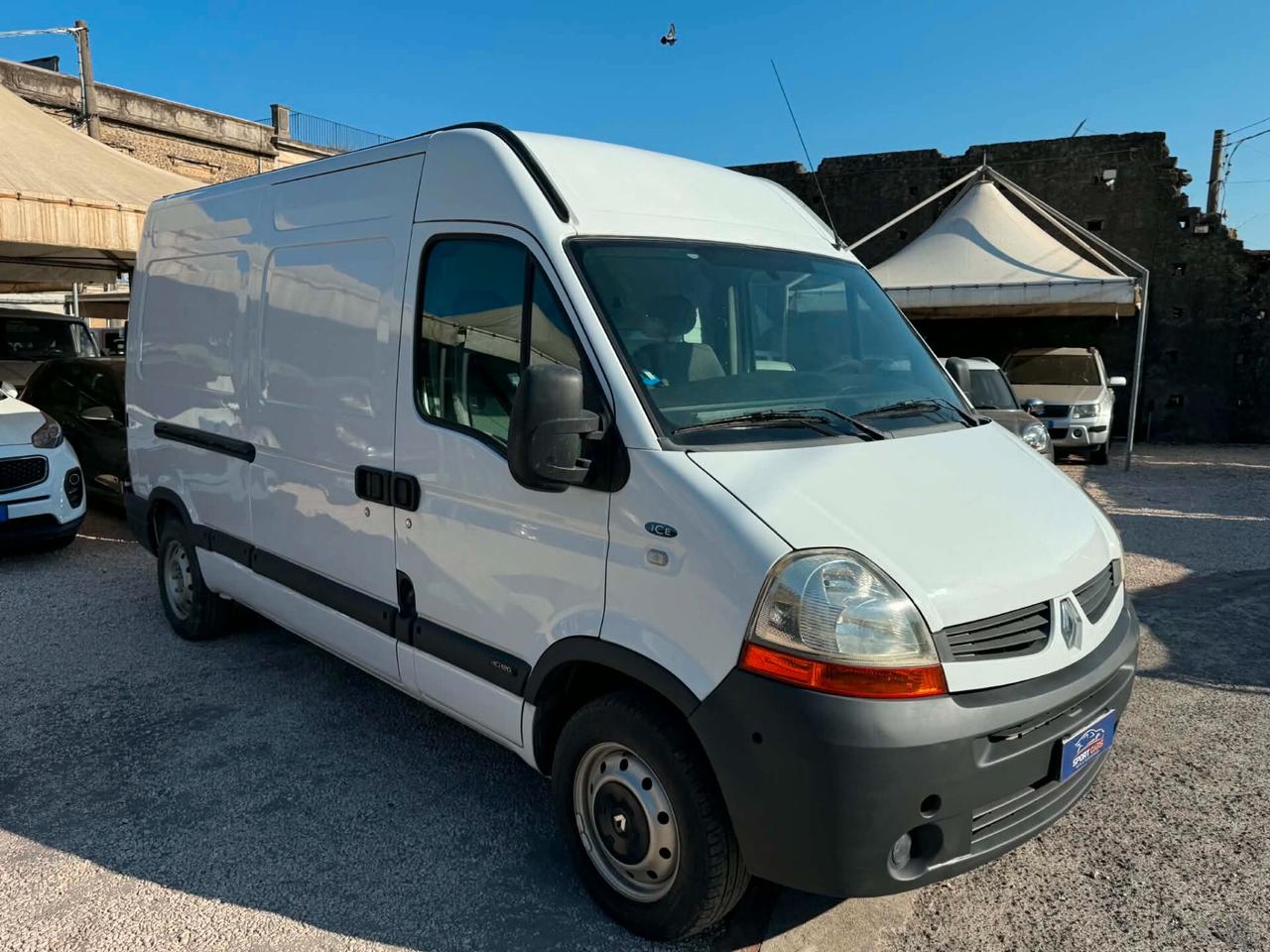Renault Master 2.5 dCi FURGONE
