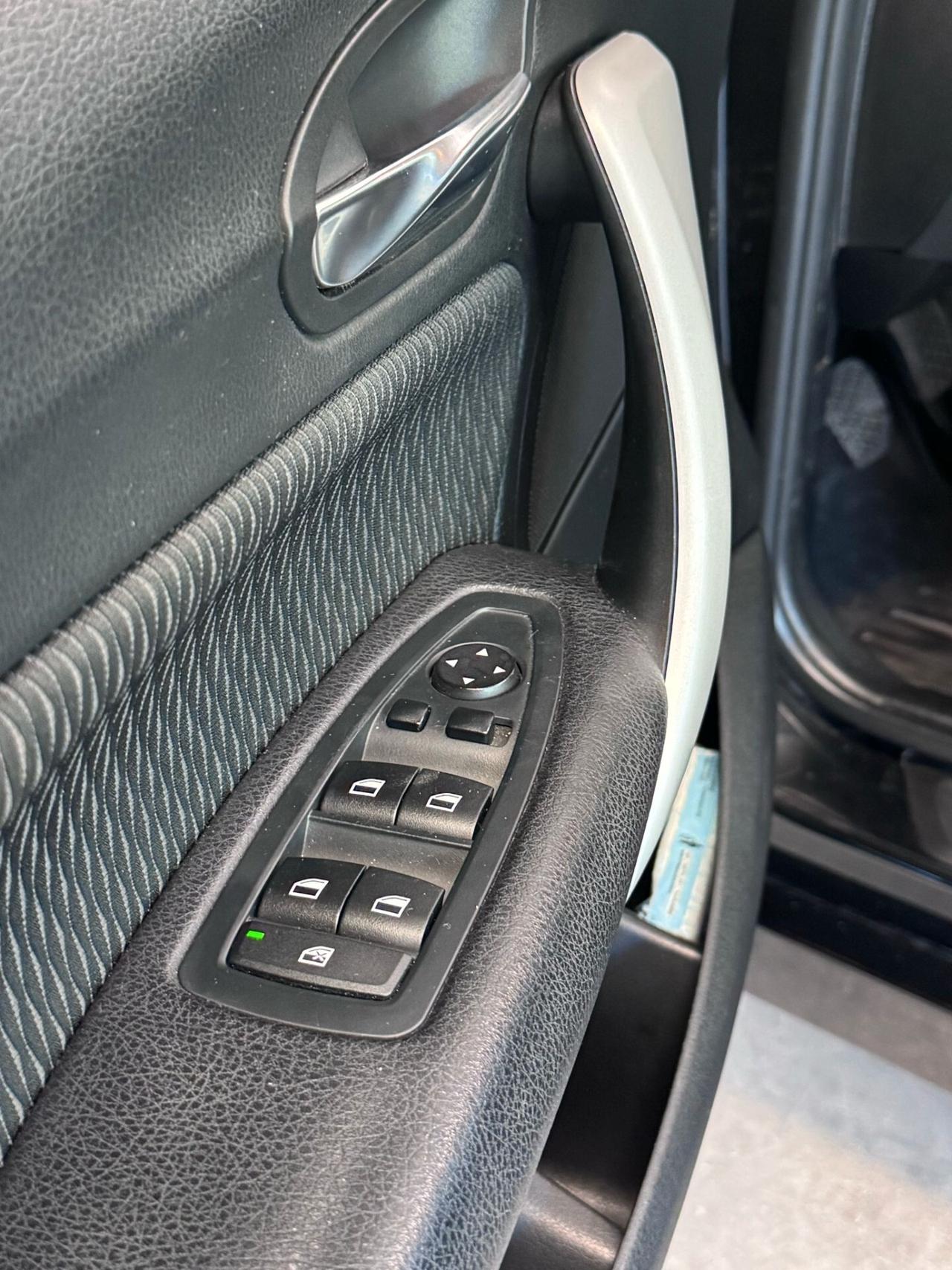 Bmw 118 118d 5p. Sport