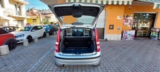 PANDA 1,3 MTJ DIESEL 75 CV DINAMIC ADATTA PER NEOPATENTATI IMPECCABILE OMOLOGATA 5 POSTI