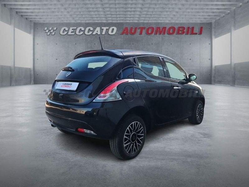 Lancia Ypsilon Ypsilon 1.0 firefly hybrid Platino s&s 70cv