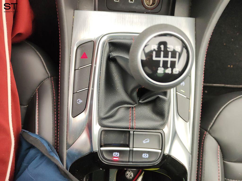 MG HS (2022-->) - HS 1.5T-GDI Luxury