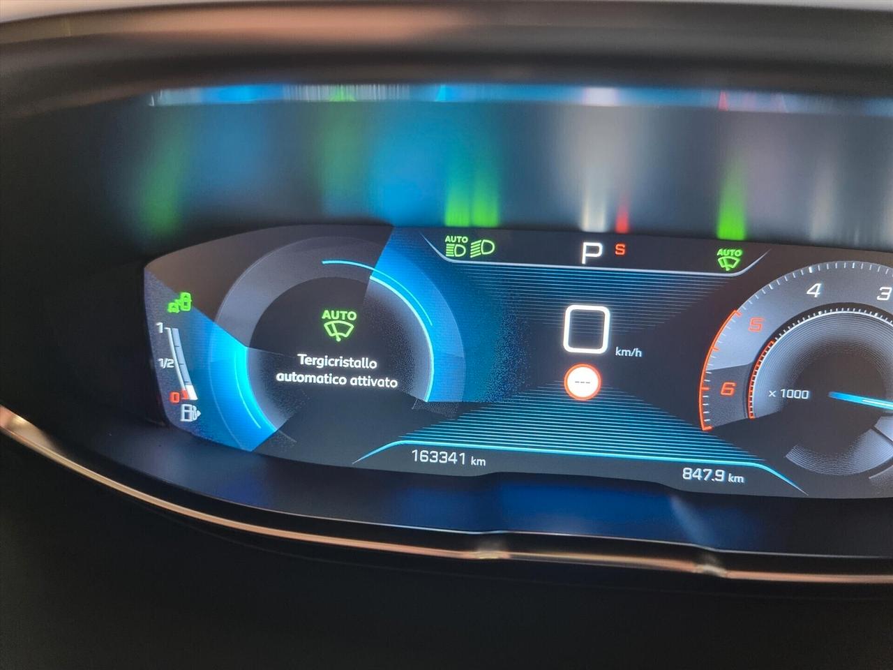 Peugeot 3008 BlueHDi 130 S&S EAT8 Allure ACTIGRIPP NAVIGATORE