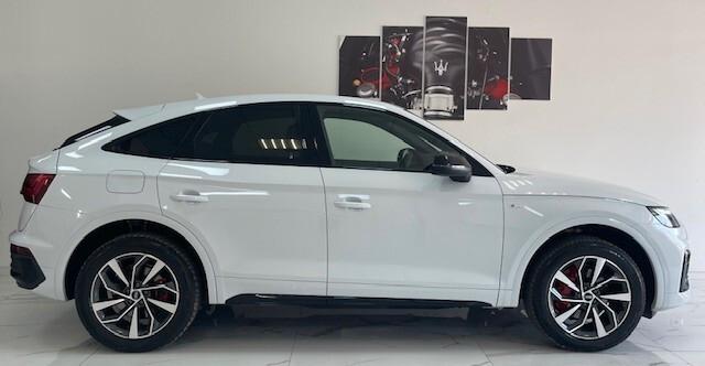 Audi Q5 SPB 40 TDI 204CV quattro S tronic S line Identity Black Edition