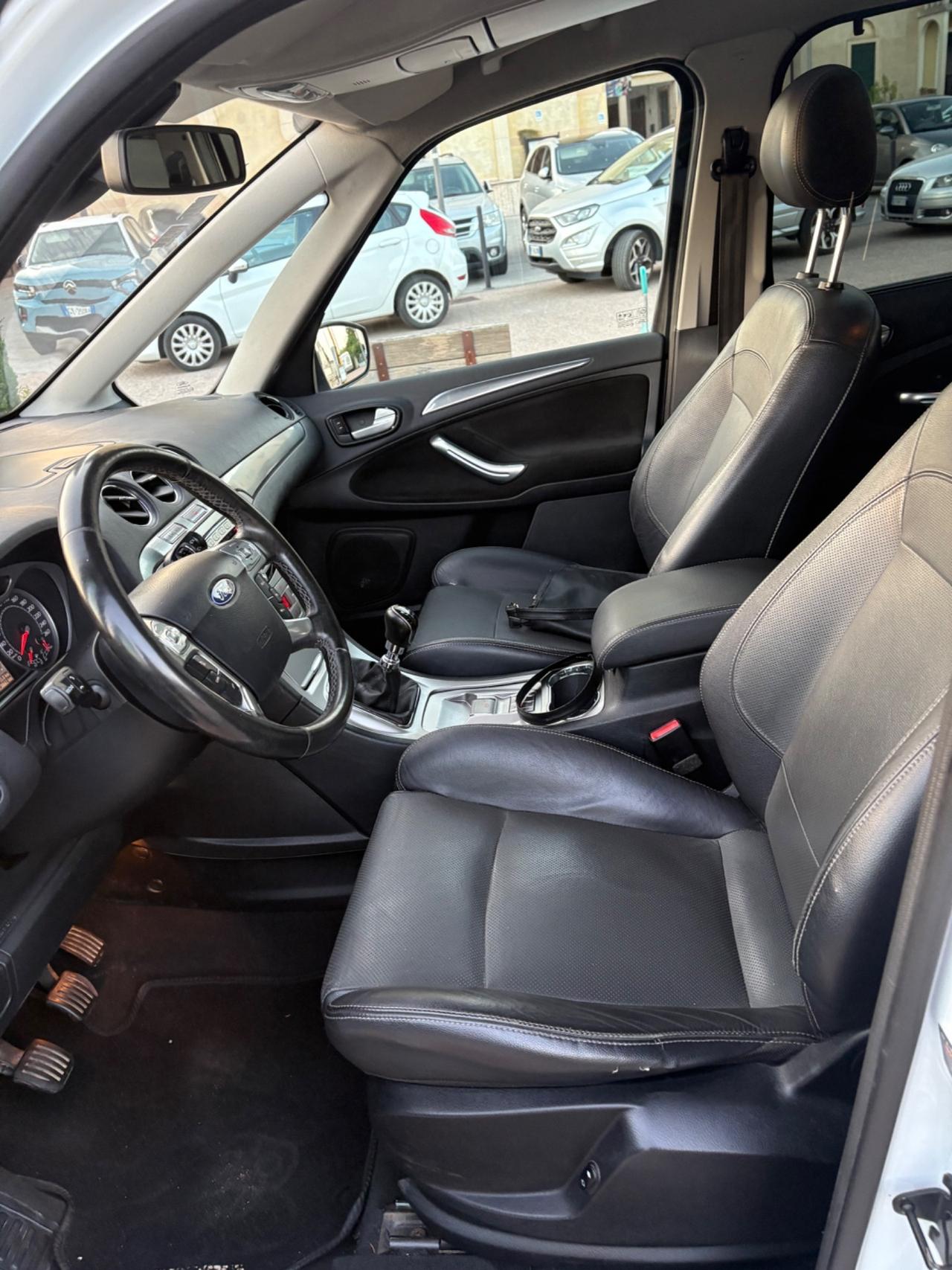 Ford Galaxy galaxi 2.0 tdci 7 posti tetto pelle pronta al uso