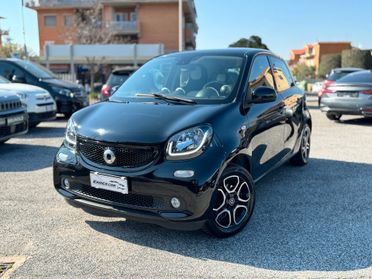 Smart ForFour PASSION LED NAVI KAMERA SENSORI FULL!!