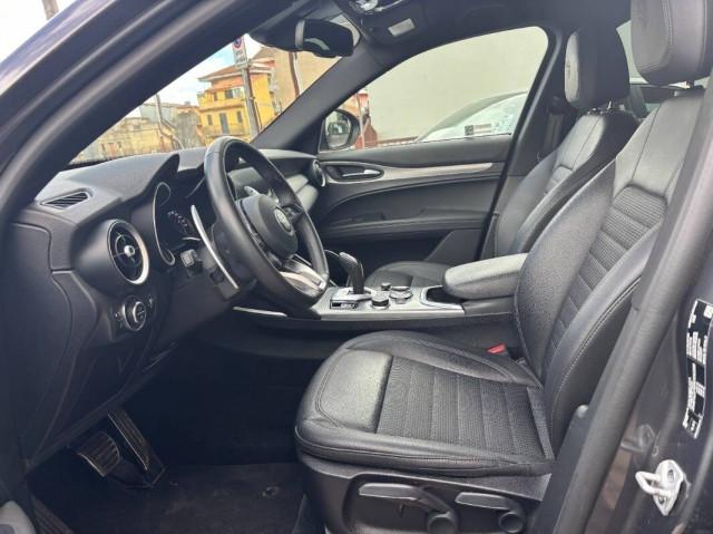 Alfa Romeo Stelvio 2.2 t Business rwd 160cv auto