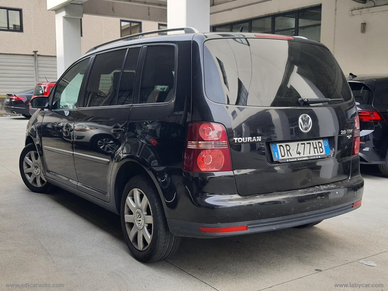 VOLKSWAGEN Touran 2.0 TDI DPF 7 POSTI