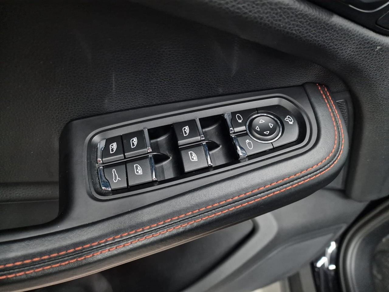 Porsche Macan 2.0 265CV Tetto Apribile