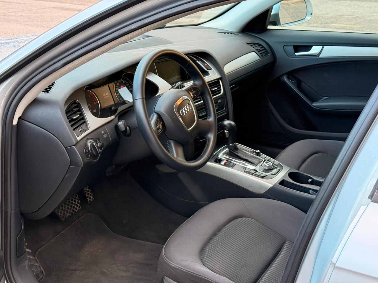 Audi A4 Avant 2.0 TDI 143CV GARANZIA 12 MESI