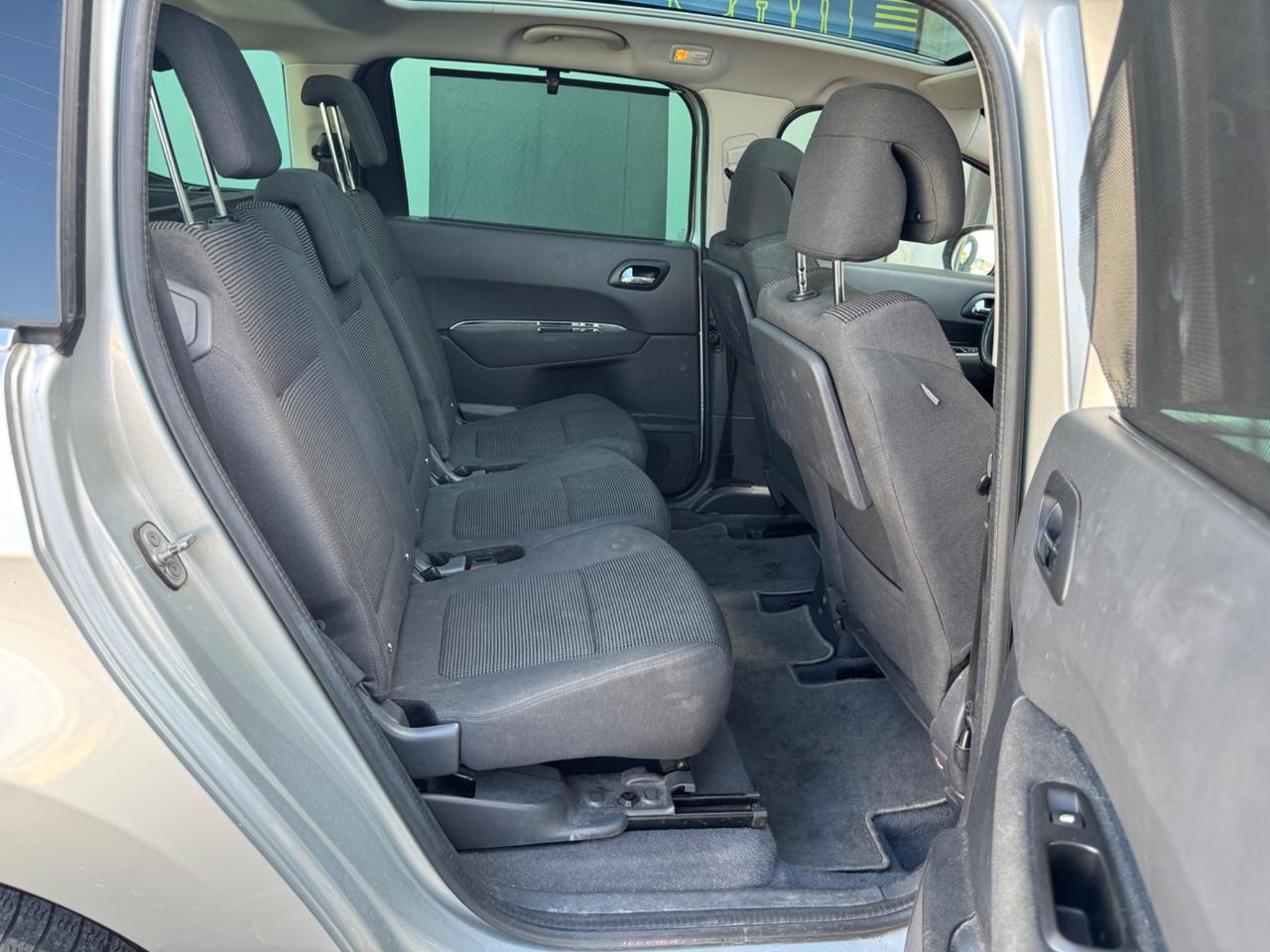 Peugeot 5008 BlueHDi 120 Allure 2016