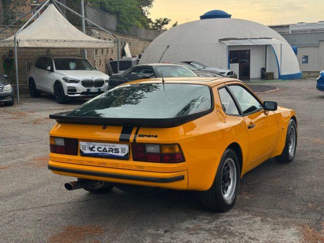 PORSCHE 944 944