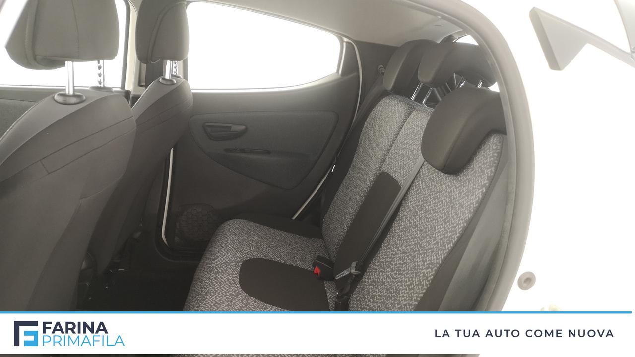 LANCIA Ypsilon III 2021 - Ypsilon 1.0 firefly hybrid Silver s&s 70cv 5p.ti