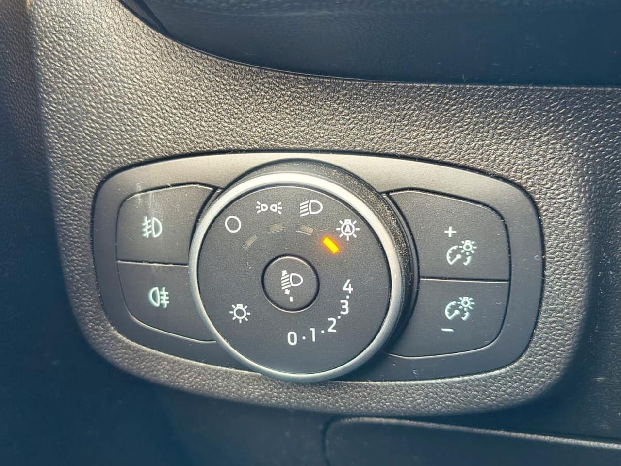 Ford Fiesta 1.0 Ecoboost 100 CV 5 porte ST-Line