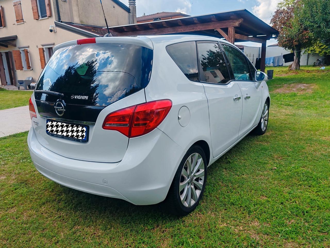 Opel Meriva 1.4 16V GPL" Perfetta di tutto