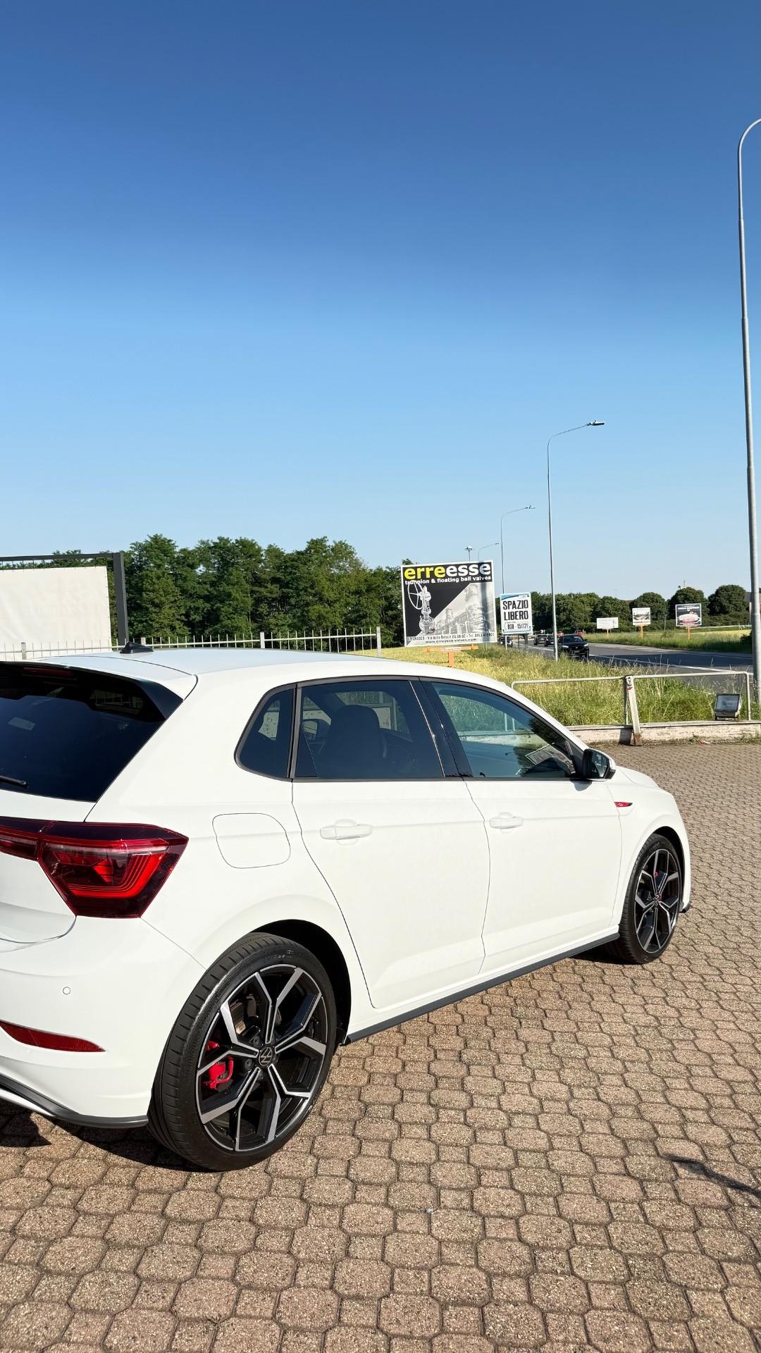 VOLKSWAGEN POLO GTI 2.0 TSI